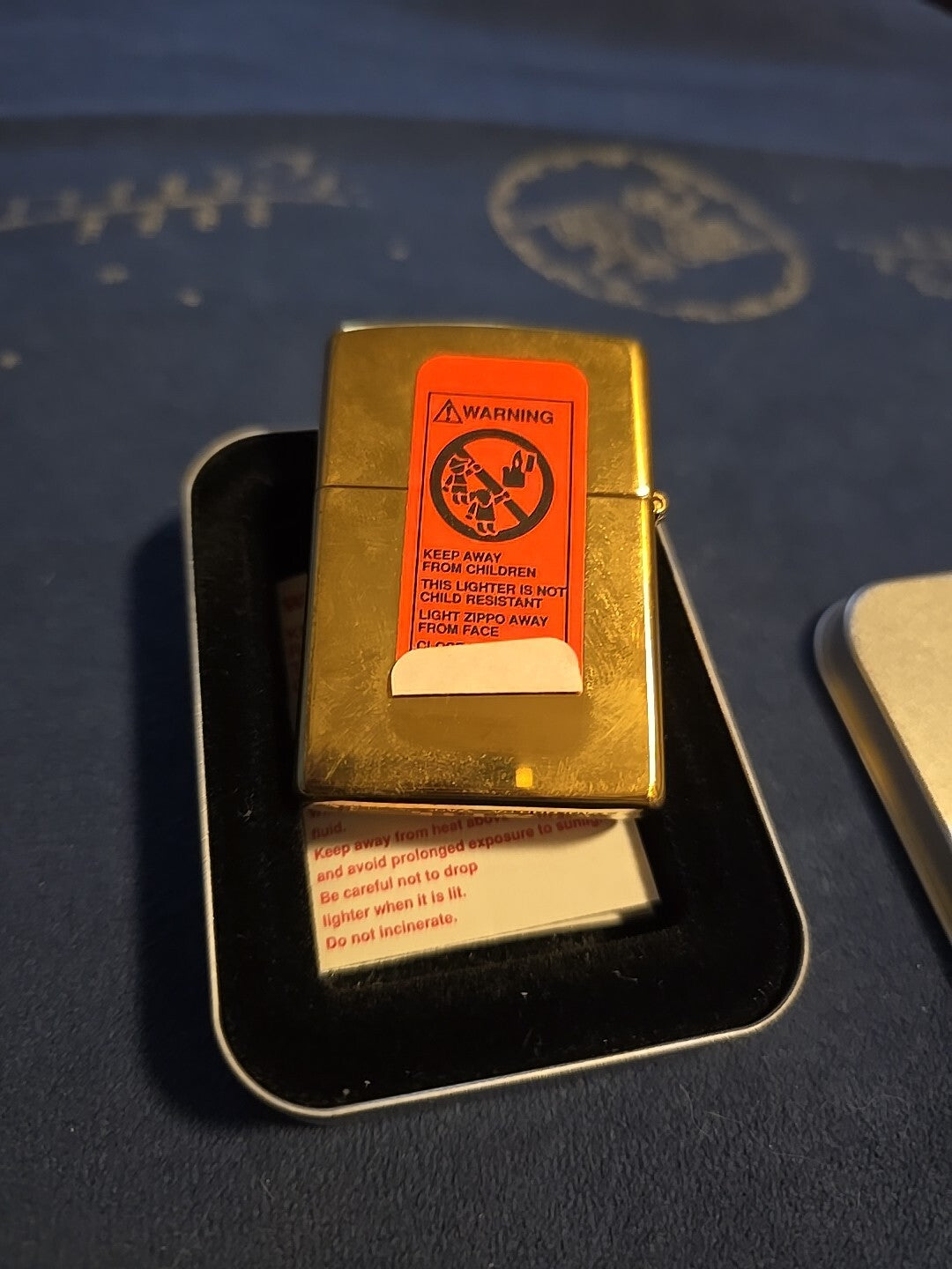 ZIPPO BUILDINGS BRASS LIGHTER 1999