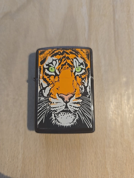 1994 Vintage Zippo Lighter Barrett Smythe TIGER Endangered Animals