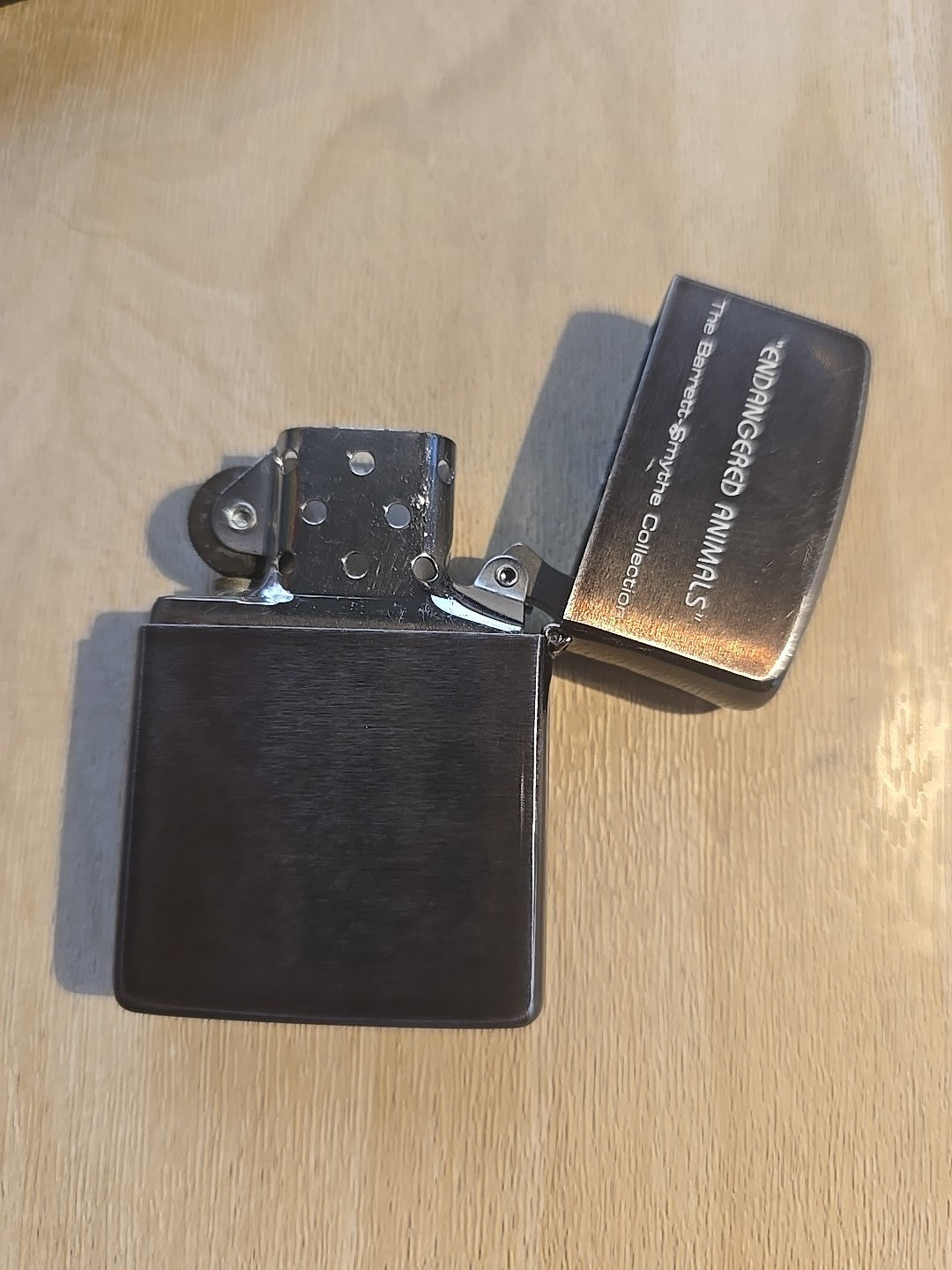 1993 Vintage Zippo Lighter Barrett Smythe RHINO Endangered Animals Rhino