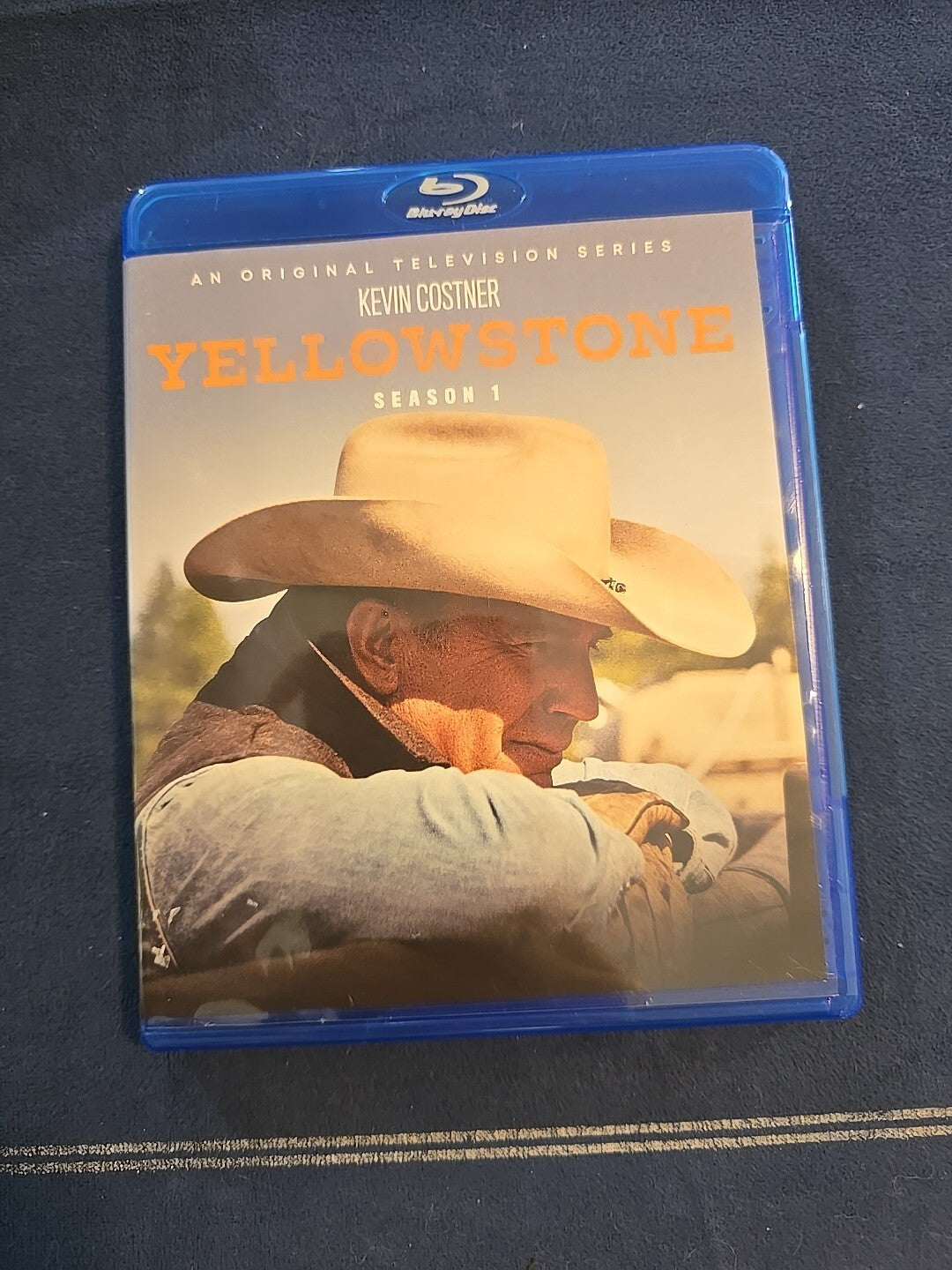 Yellowstone: Season 1 (Blu-ray, 2018)