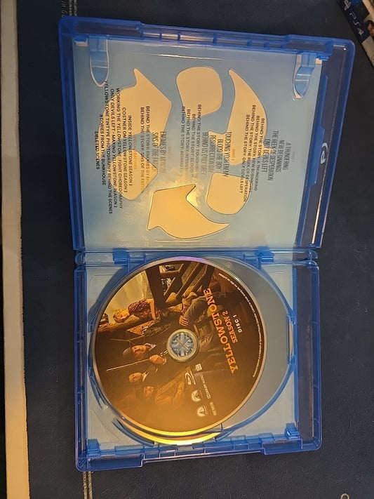 Yellowstone: Season 2 (Blu-ray, 2019)