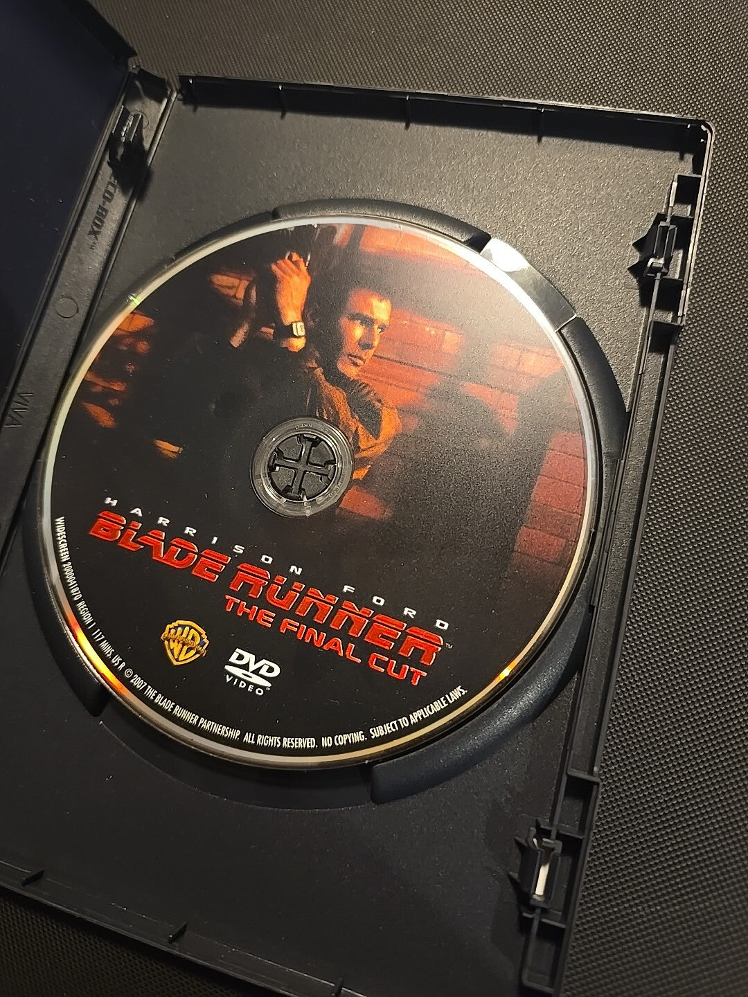 Blade Runner: the Final Cut (DVD, 2007)