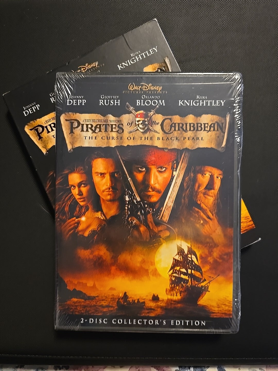 Pirates of the Caribbean: The Curse of the Black Pearl (DVD, 2003)
