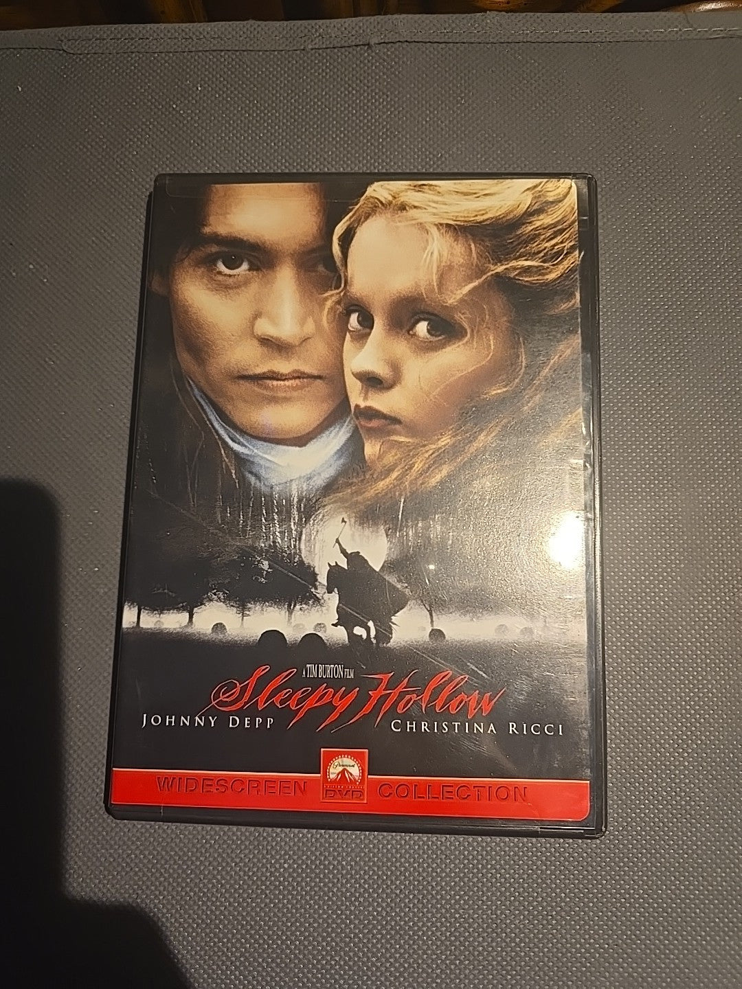 Sleepy Hollow (DVD, 1999)