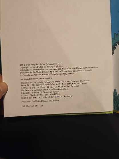 Dr Seuss's Book Lot MrBrown Can Moo, Go Dog Go, Theres No Place Like Spac3