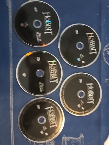 The Hobbit: The Motion Picture Trilogy (Theatrical Versions) [DVD]