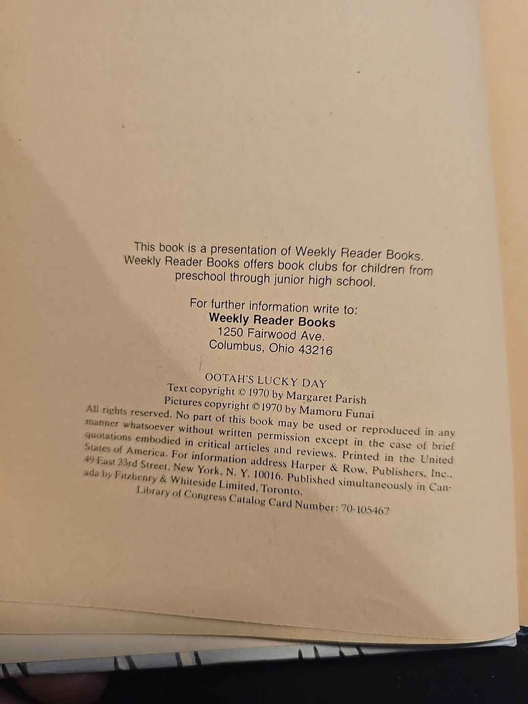 Weekly Reader Book Lot The Homework Caper & Ootah's Lucky Day