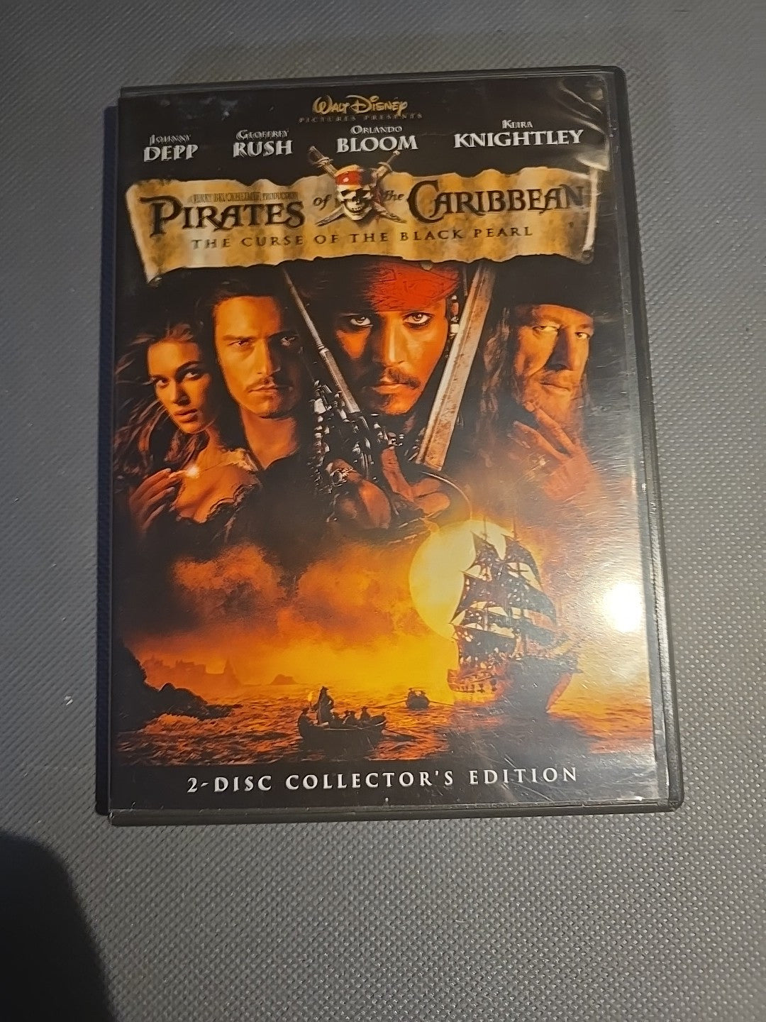 Pirates of the Caribbean: The Curse of the Black Pearl (DVD, 2003)