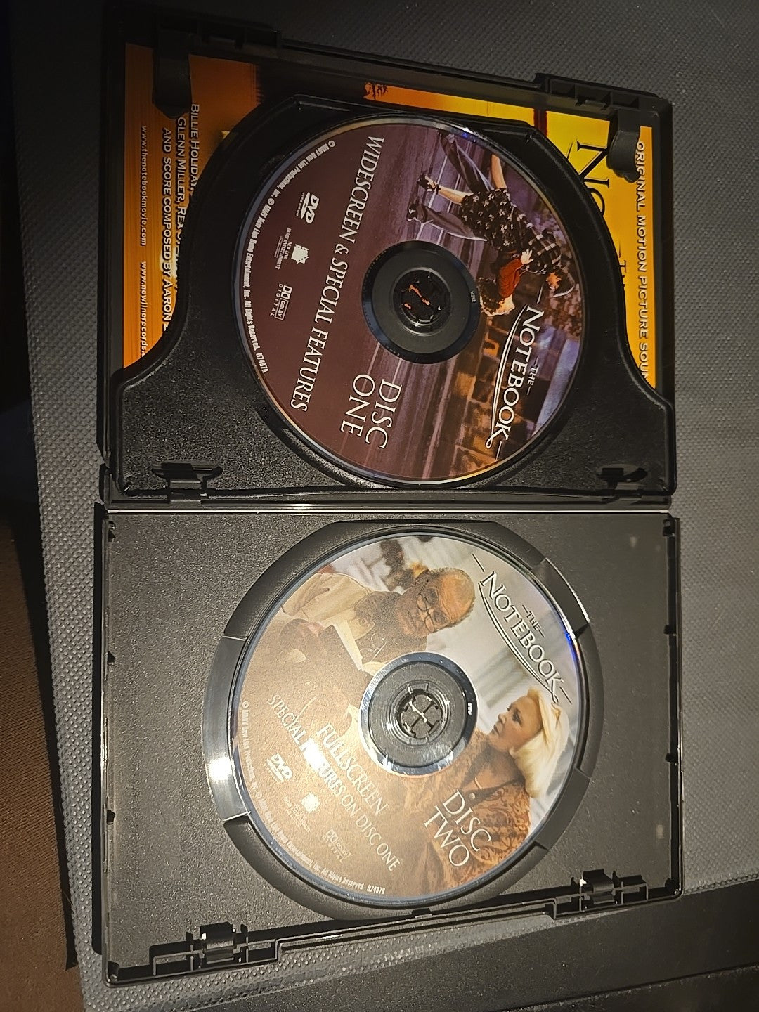 The Notebook & A Walk To Remember Nicholas Sparks Bundle 